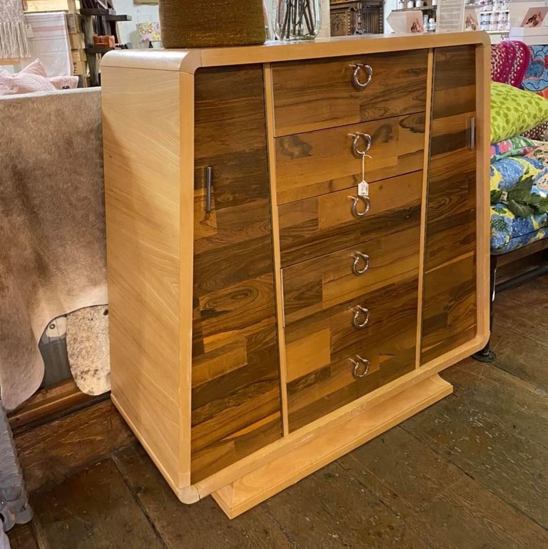 S&R Retailer: Behind the Barn