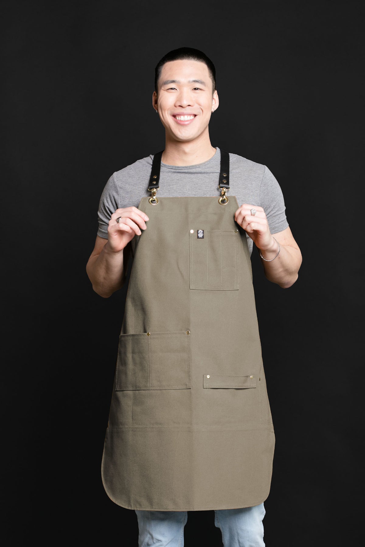 BARTENDER APRON - OLIVE CANVAS
